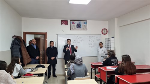Kaymakamımız Sayın Tarık Buğra SEYHAN ve Milli Eğitim Müdürü Sayın Akif TORUN Gölkent Merkez Özel Eğitim Kursu’nu Ziyaret Etti.